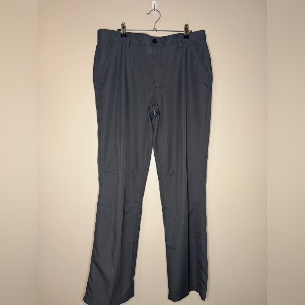 Men's Izod Golf 34x32 Gray Pants